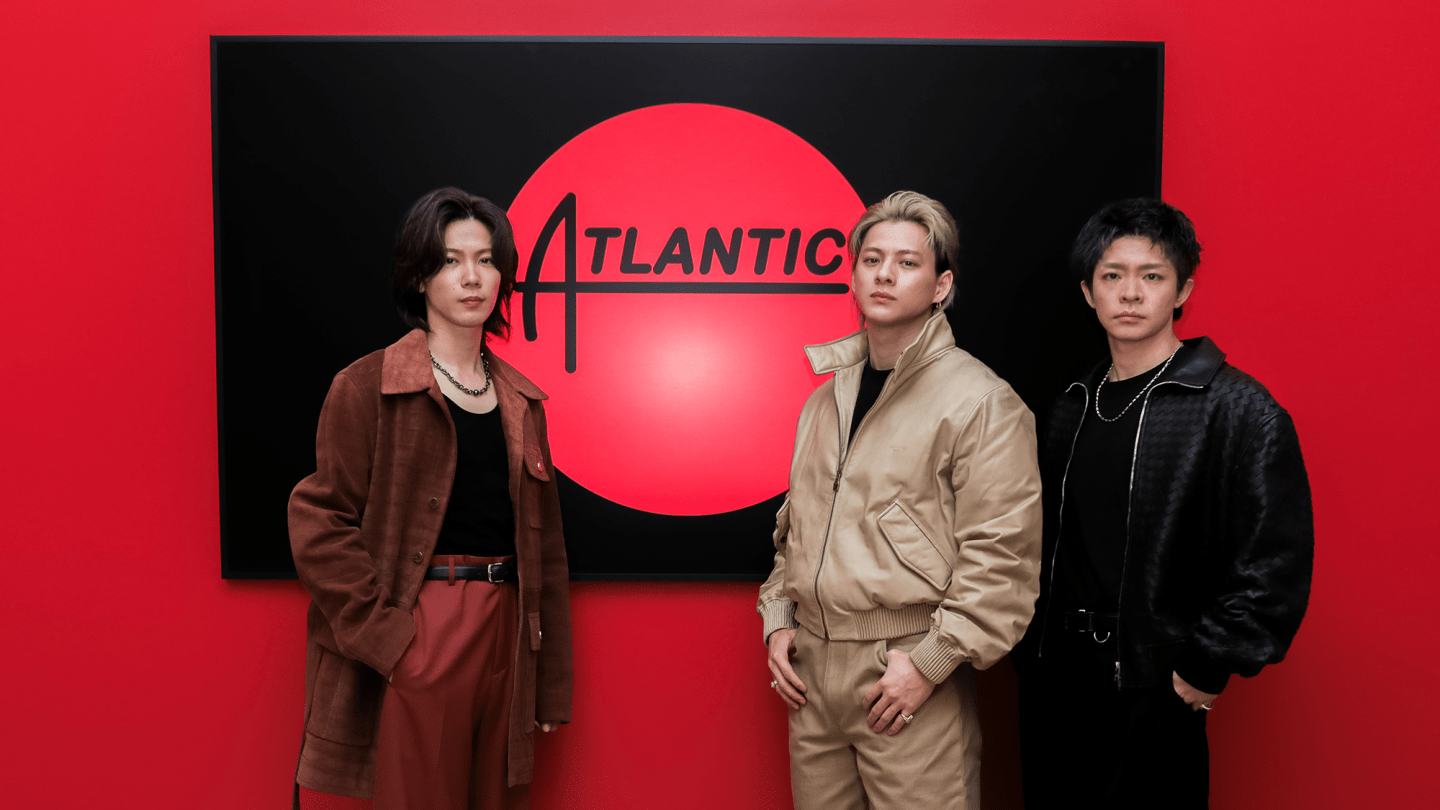 El trío japonés Number_i firma con Atlantic Records para expansión global
