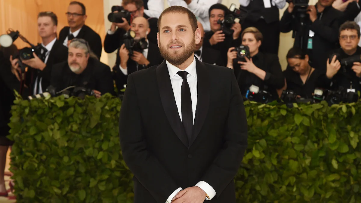 Jonah Hill dirige y protagoniza 'Cut Off', comedia sobre hermanos privilegiados