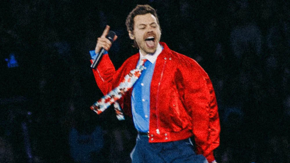 Harry Styles inaugura su gira 'Together Together' en Ámsterdam ante 60,000 personas