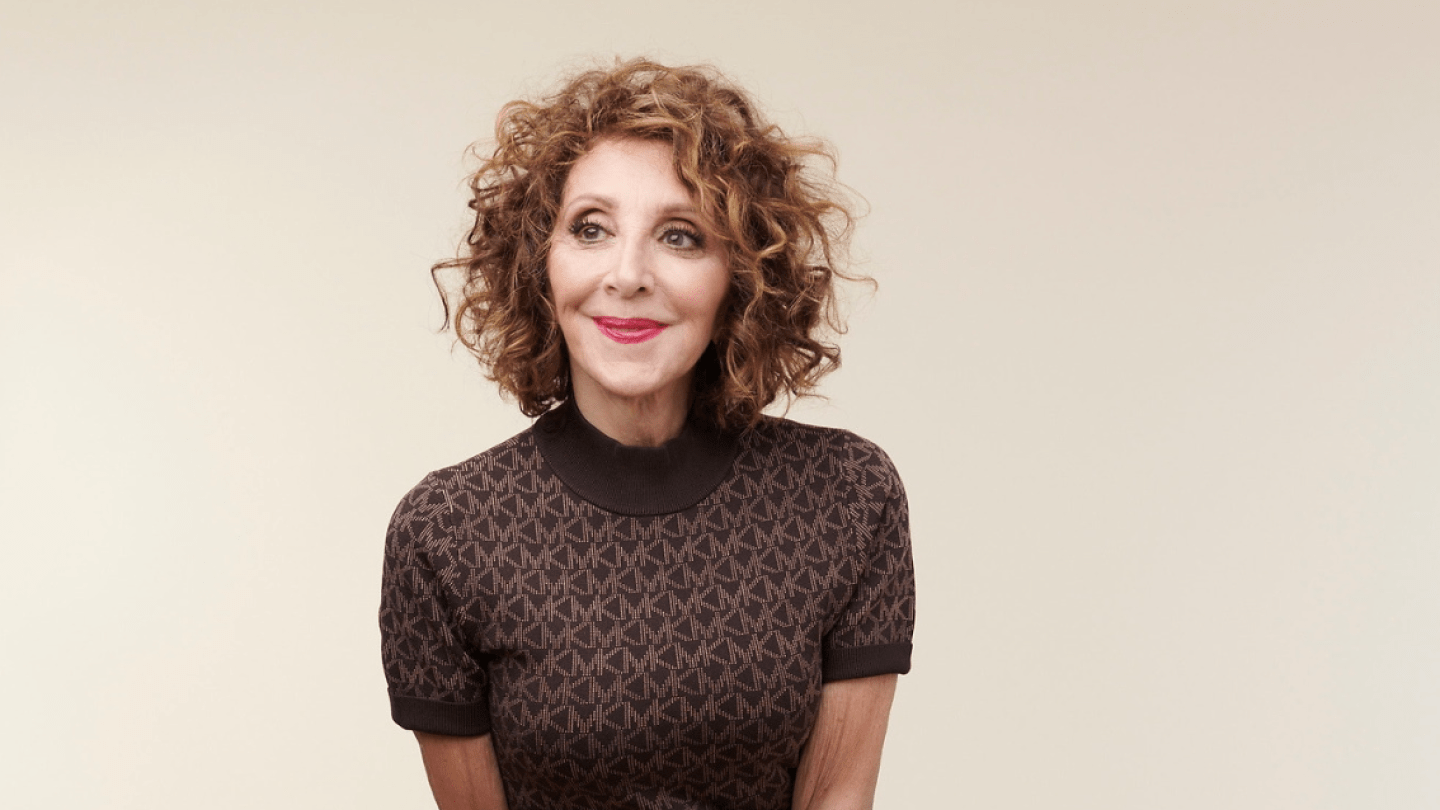 Andrea Martin recibe el premio Icono en la gala Women in Entertainment Canada