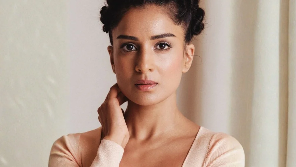 Pallavi Sharda protagoniza la película franco-india 'Stay' de Rohena Gera