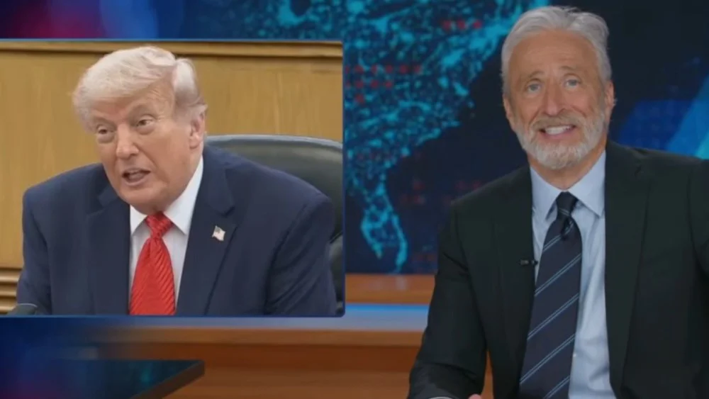 Creadores de South Park y Jon Stewart critican a Trump en televisión