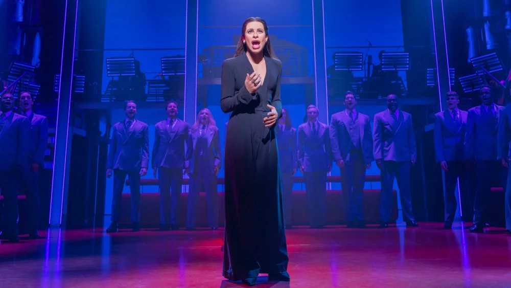 El revival de 'Chess' cerrará en Broadway el 21 de junio tras caída en taquilla y snub en los Tony