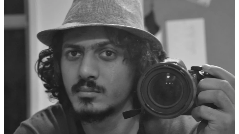 Coalición internacional exige liberación de cineasta egipcio detenido por 'noticias falsas'