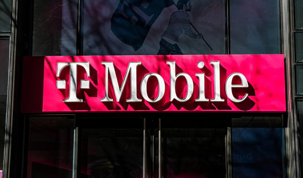 T-Mobile cuenta con programa Keep & Switch para pagar saldo de teléfonos al cambiar de operador