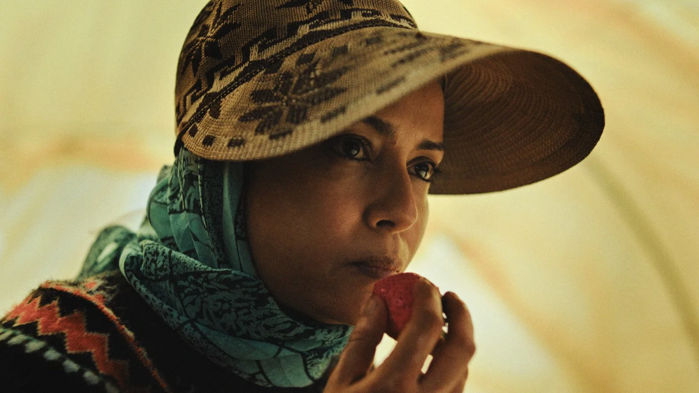 Presenta Laïla Marrakchi 'Strawberries' en Cannes sobre explotación de mujeres marroquíes