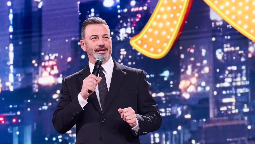 Jimmy Kimmel bromea sobre intentos de Trump para cancelarlo y costos a Disney en upfront 2026