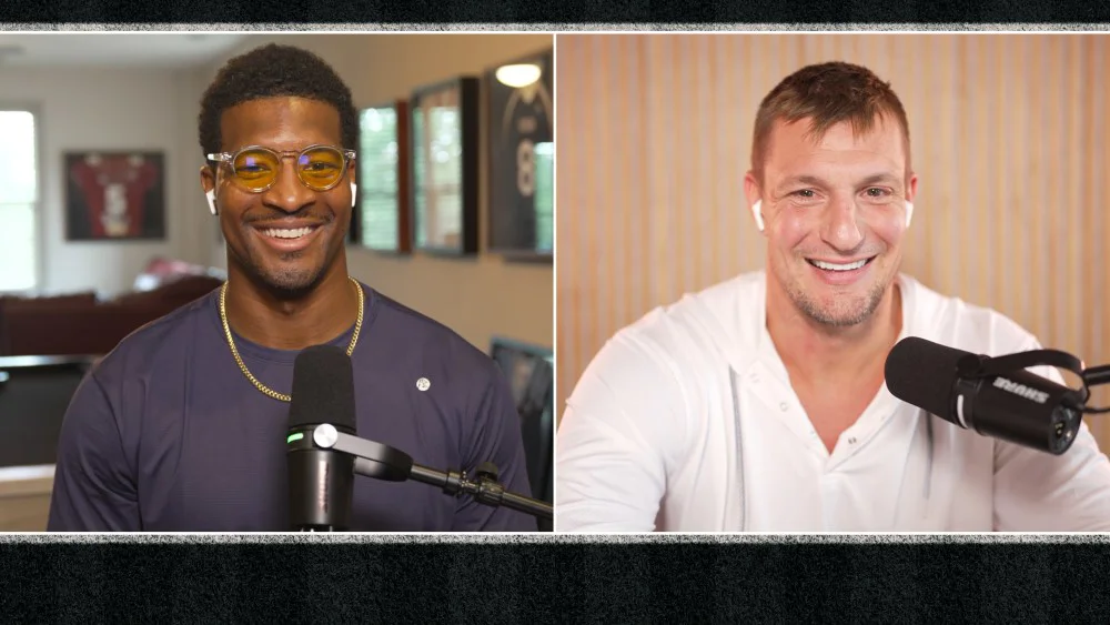 Lanza Tubi 'The Other Football', talk show de soccer con Rob Gronkowski y Jameis Winston