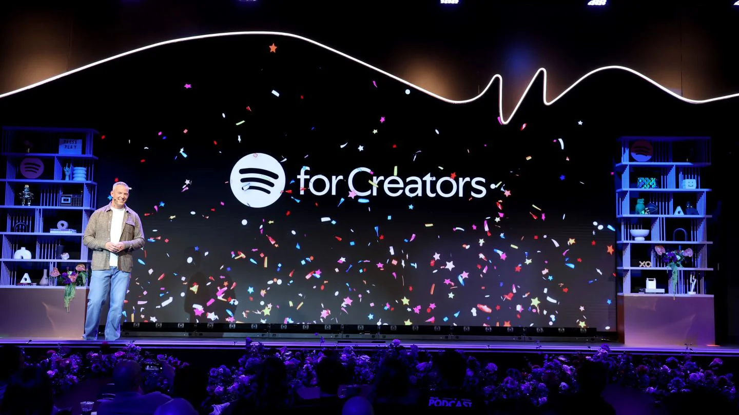 Spotify anuncia podcasts personales generados por IA para usuarios Premium en EE.UU.