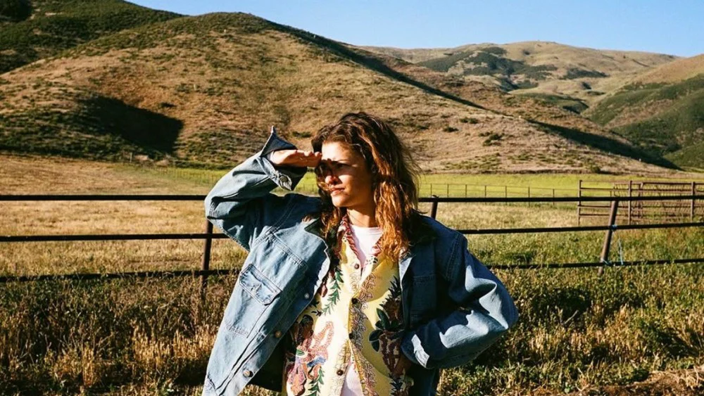 Zendaya usa prendas Levi's para personaje de Rue en Euphoria Temporada 3