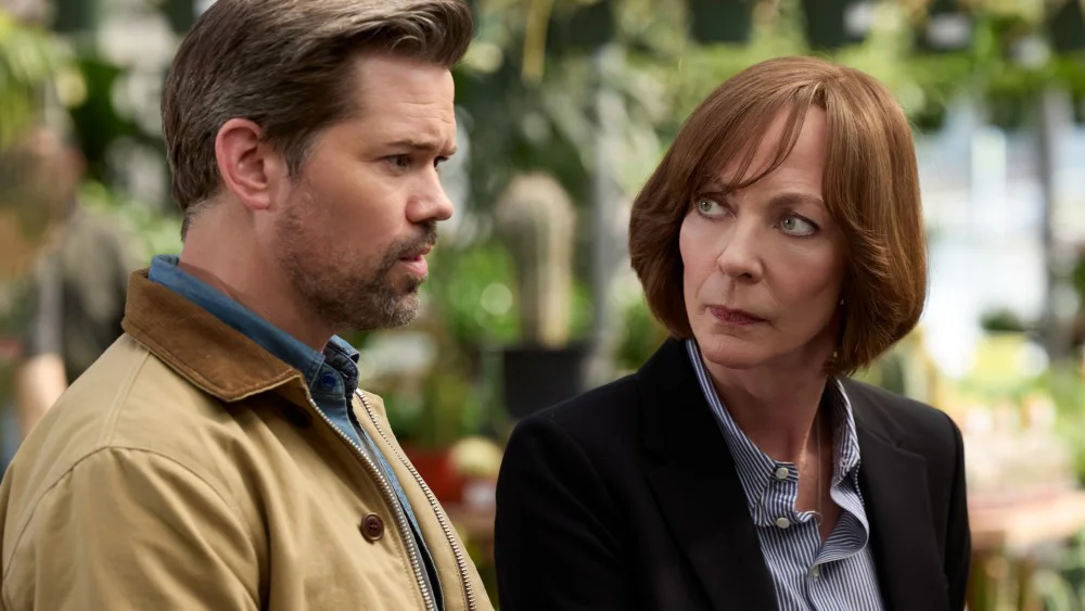Estrena en HBO 'Miss You, Love You', drama sobre duelo y cuidado protagonizado por Allison Janney
