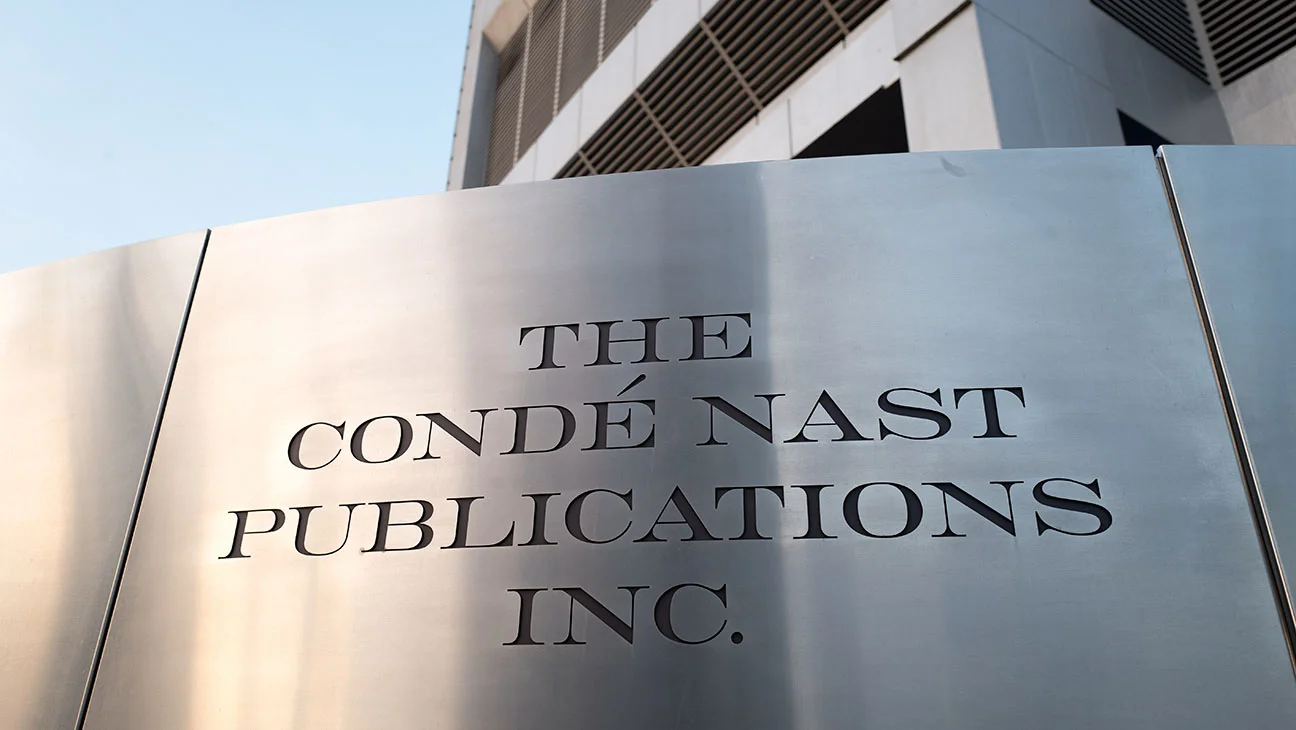 Condé Nast y el sindicato acuerdan resolver despidos de cuatro trabajadores
