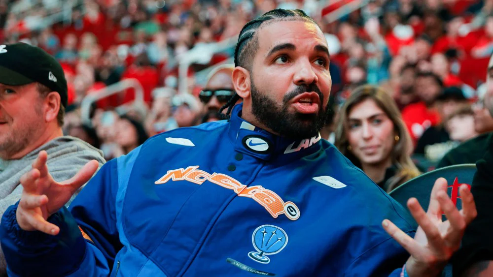 Drake hace historia en Billboard al ocupar simultáneamente el Top 3 con tres nuevos álbumes