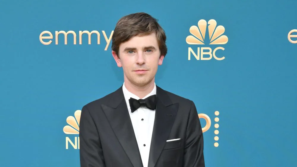 Freddie Highmore y David Shore se reúnen para la serie 'I'm Not Here to Hurt You'