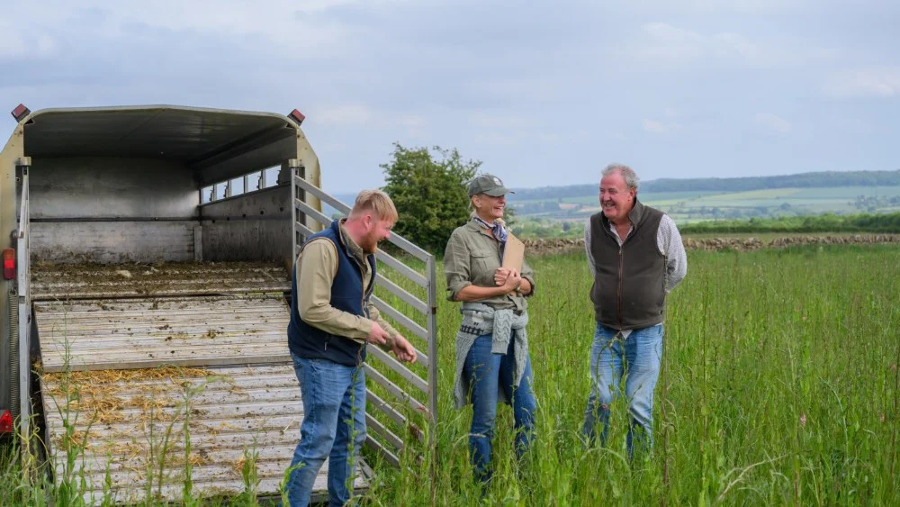 Jeremy Clarkson revela susto cardíaco en tráiler de quinta temporada de 'Clarkson's Farm'