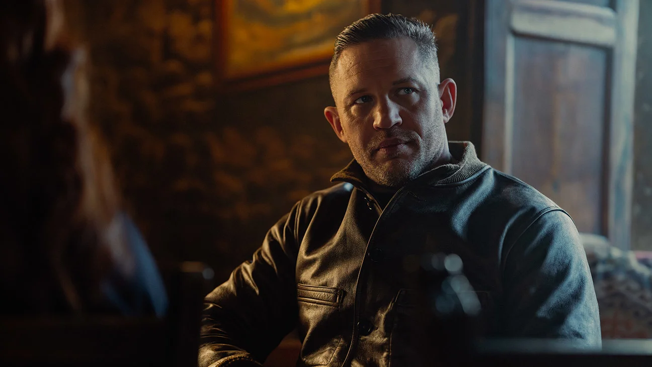 Conflicto en el set de 'Mobland': el futuro de Tom Hardy en la tercera temporada está en duda