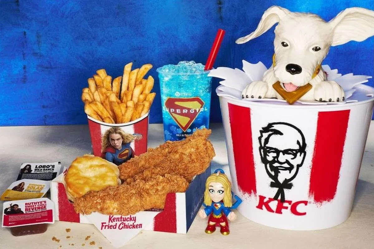 KFC se transforma en 'Kryptonian Fried Chicken' con menú de Supergirl