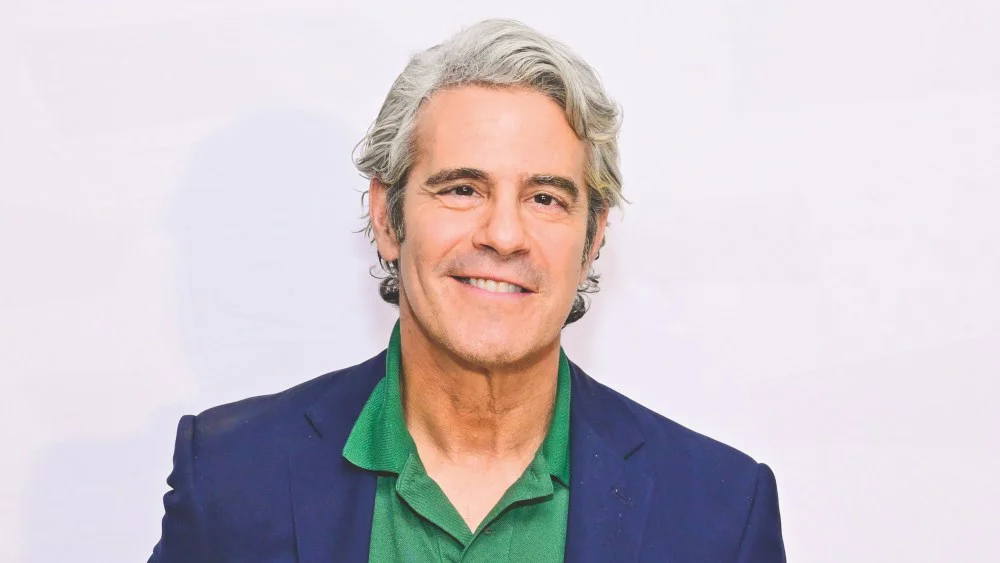 Andy Cohen reflexiona sobre su carrera y legado tras dos décadas de 'Real Housewives'