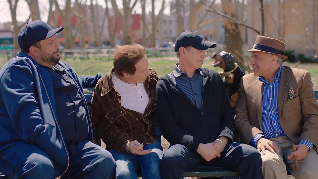 Steve Buscemi ganó un Emmy con su programa web grabado en un banco de parque