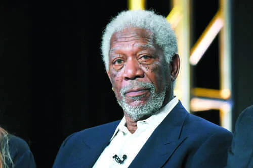 Morgan Freeman incursiona en la música con un álbum de blues