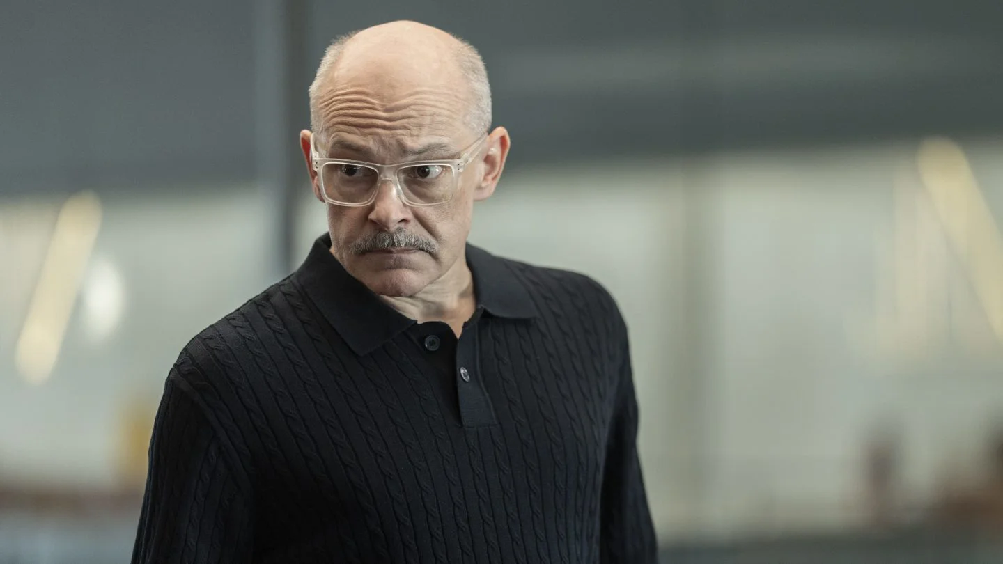 Rob Corddry analiza la muerte de su personaje en el final de 'The Audacity'