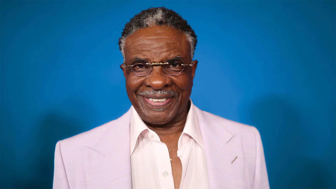Keith David cumple 70 años y estrena rol de detective en 'The Lowdown'