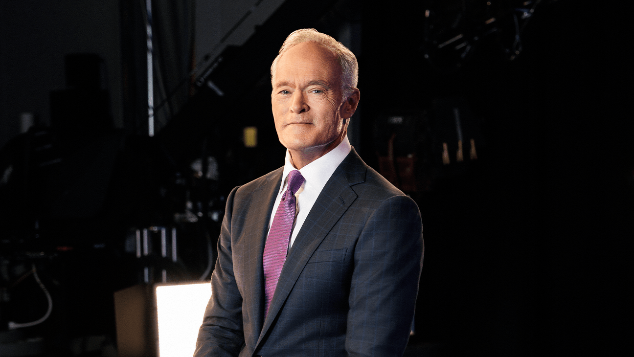 Scott Pelley firma con CAA tras ser despedido de '60 Minutes'