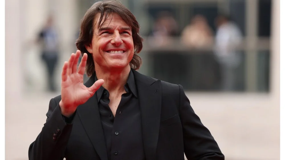 Tom Cruise celebra 46 años de carrera y muestra avance de su nueva película 'Digger'