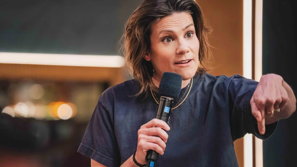 Dropout anuncia elenco de 30 comediantes para la segunda temporada de 'Crowd Control'