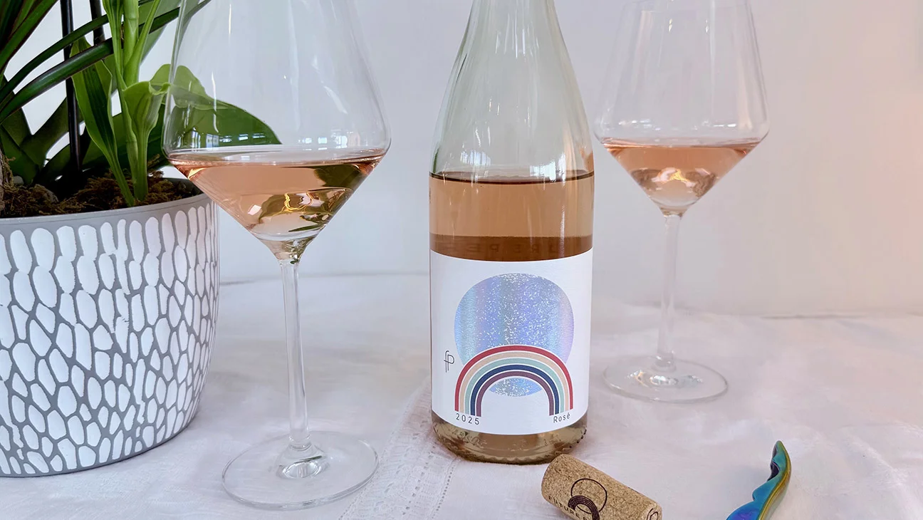 Expertos de Hollywood revelan sus mejores selecciones de vino rosado de California