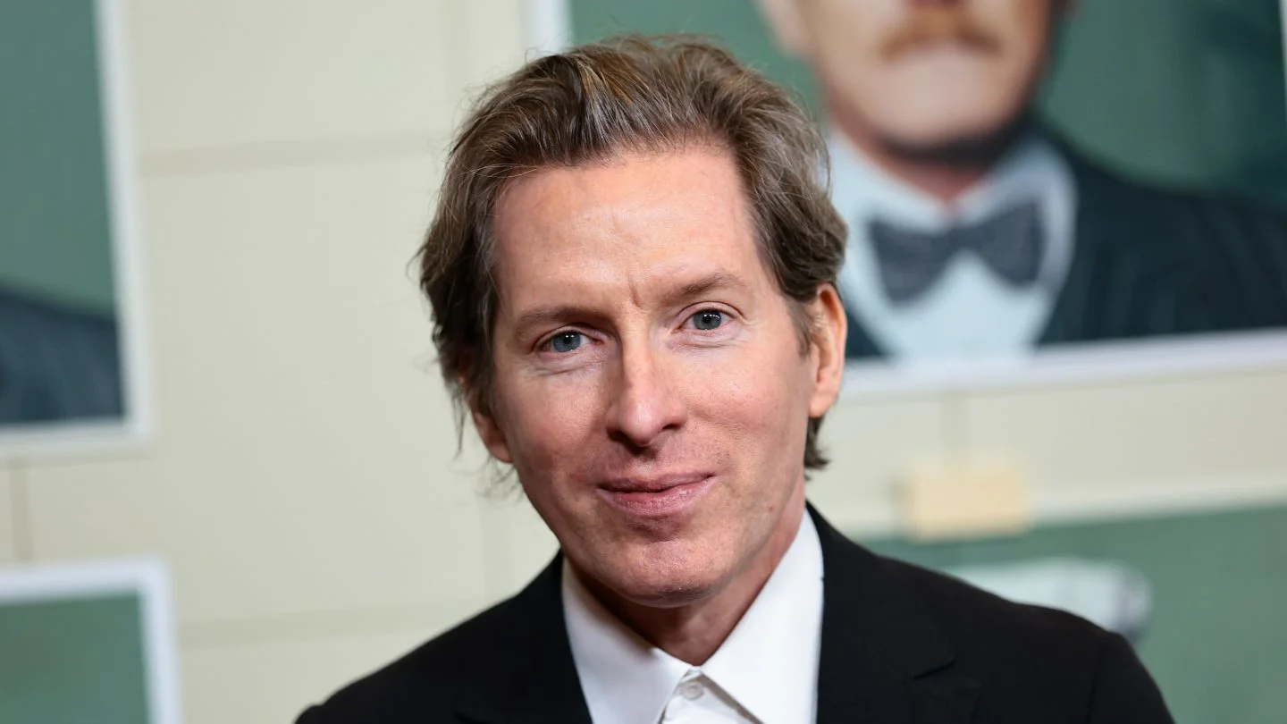 Wes Anderson, James L. Brooks y Luke Wilson quedan atrapados en ascensor del Academy Museum