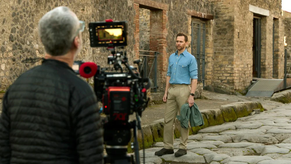 Documental 'Pompeii: Out of Time with Tom Hiddleston' busca atraer a audiencia joven con formato híbrido