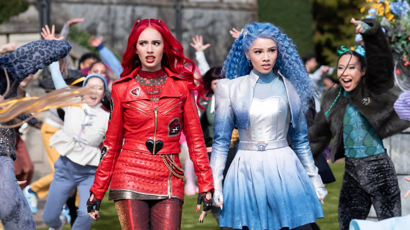 Estrena 'Descendants: Wicked Wonderland' con nuevas aventuras de Red y Chloe en Disney Channel