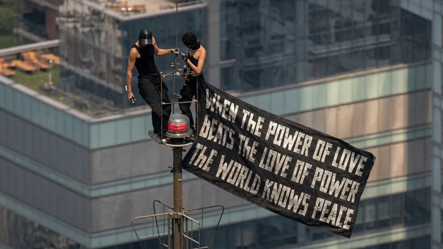 Pareja de 'Skywalkers' se compromete tras escalar el Empire State Building