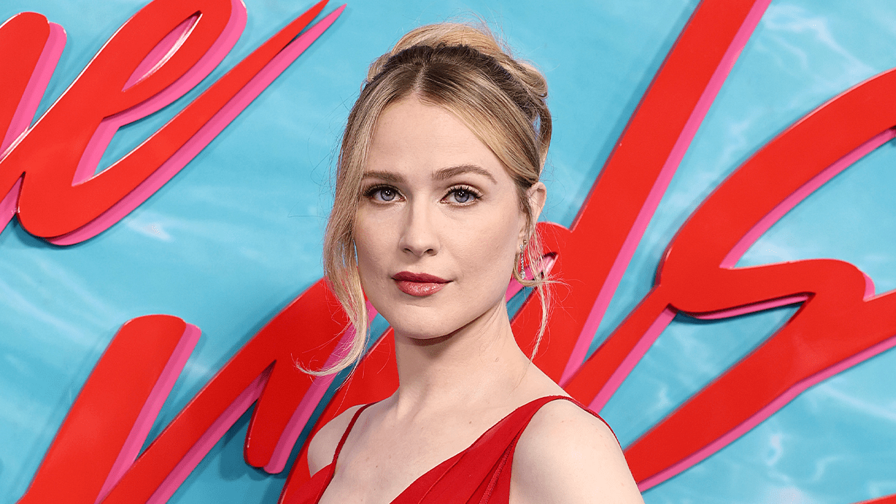 Evan Rachel Wood explica por qué no regresará en la secuela de 'Practical Magic'