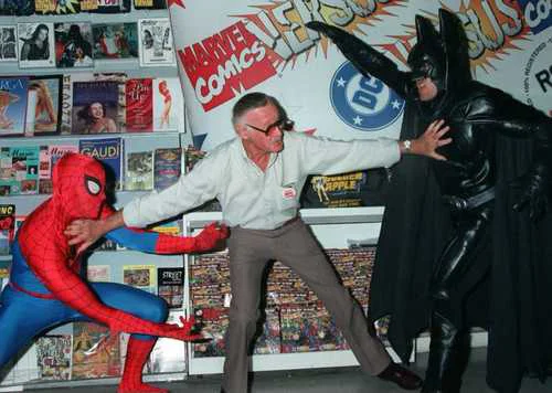 Documental sobre Stan Lee revela presunto abuso por parte de sus ex mánagers