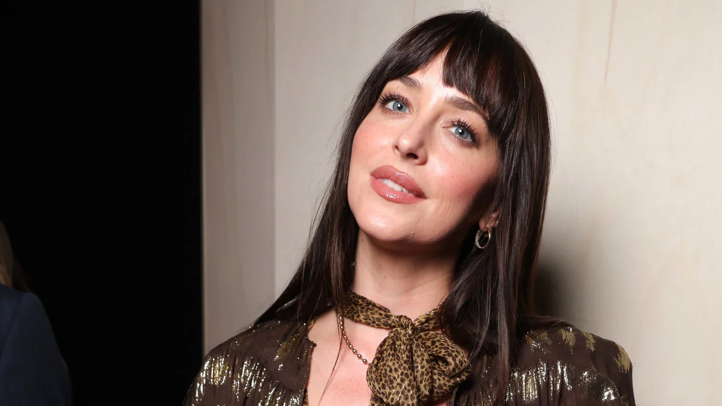 Dakota Johnson y Ellen Burstyn encarnan a Marilyn Monroe en el cortometraje de Maggie Gyllenhaal para Venecia
