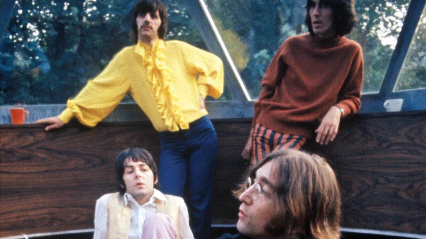 Apple Corps y Universal Music Group amplían alianza global para merchandising de The Beatles