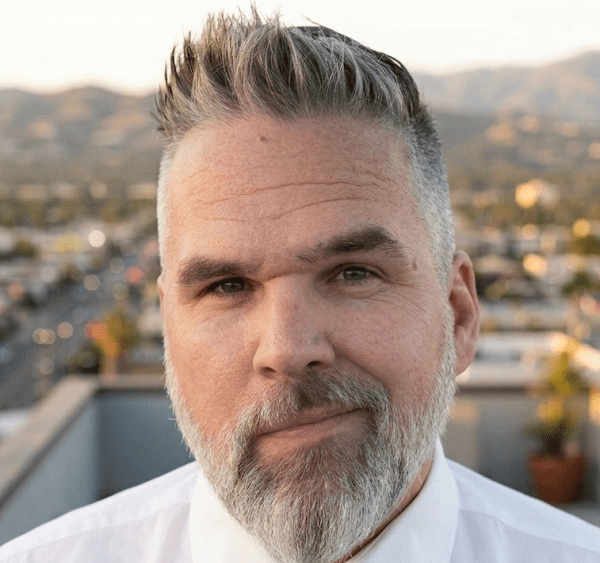 Quest Marks, ex ejecutivo de Bravo, se une a The Shop como VP de Creatividad
