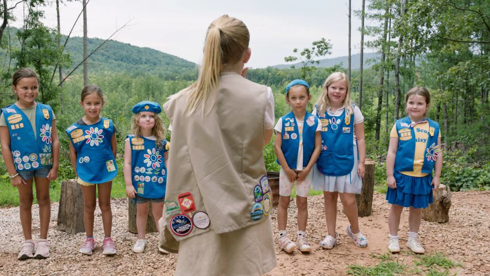 Reseña de Variety critica a 'Cookie Queens' por omitir la historia de las Girl Scouts