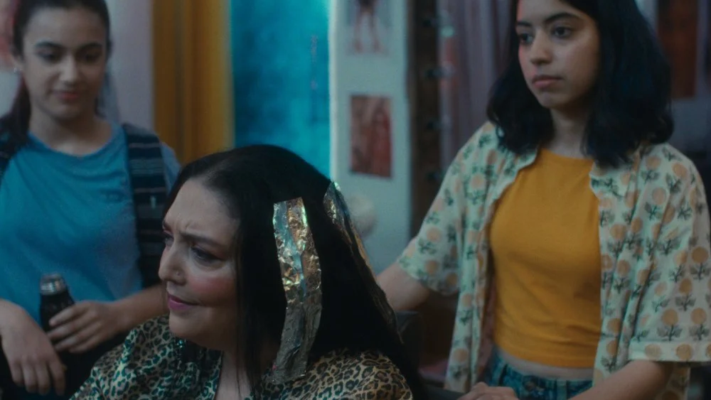 Imtiaz Ali y Anurag Kashyap presentan el cortometraje 'Bobby Beauty Parlour'