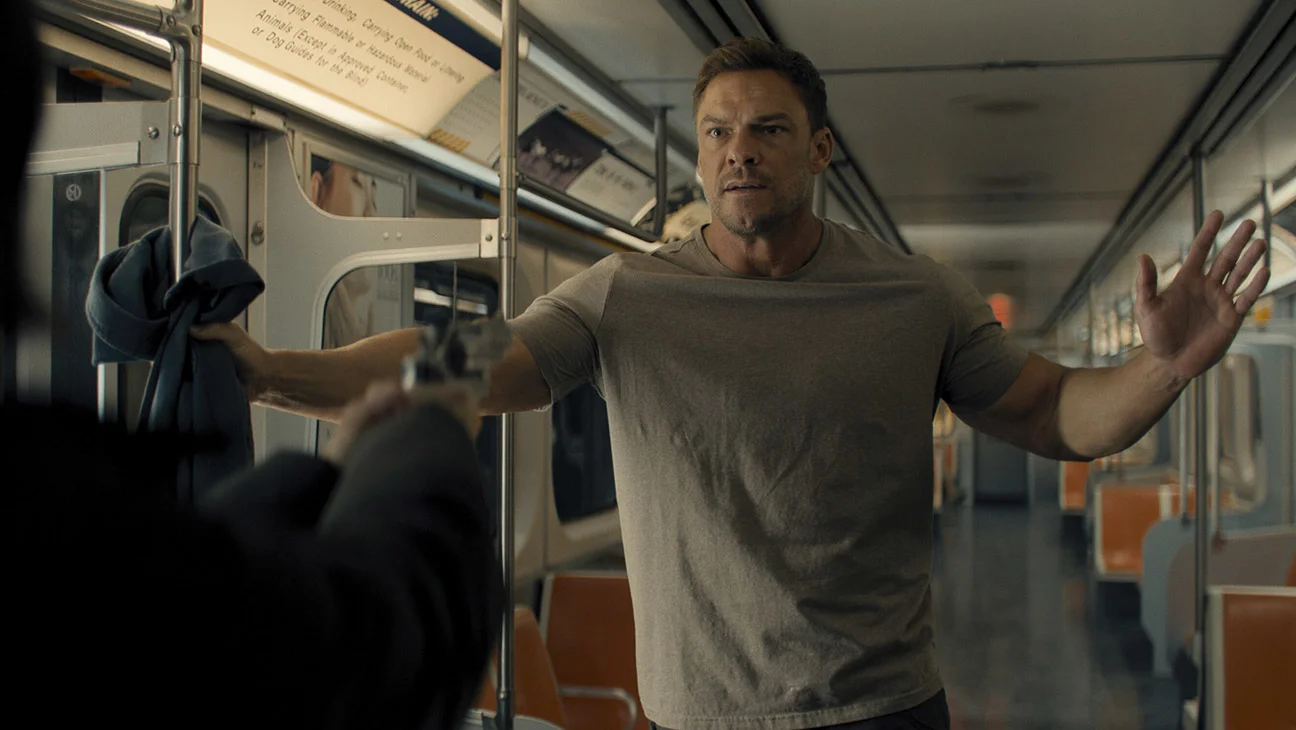 Críticas divididas marcan el estreno de la cuarta temporada de 'Reacher'