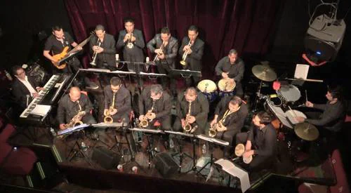 Héctor Infanzón celebra 50 años de trayectoria con concierto en el Teatro de la Ciudad