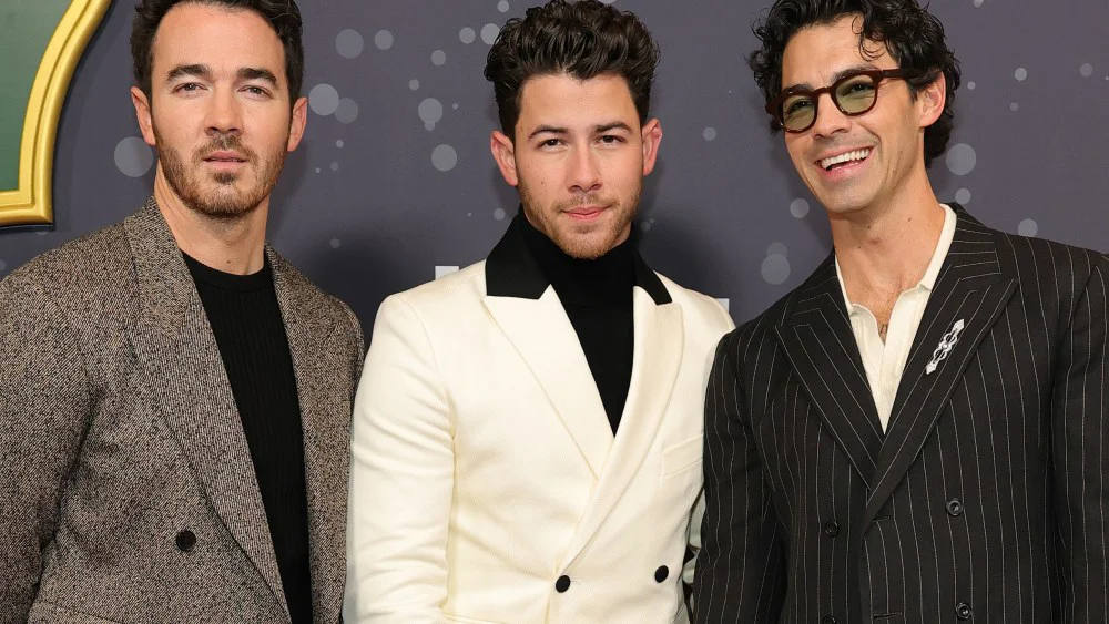 Jonas Brothers anuncian gira norteamericana 'Burning Up Tour All Over Again' para 2026