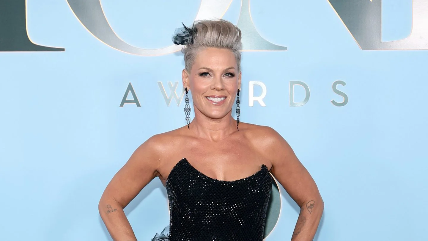 Pink rompe el silencio tras controversia por mensaje pro-Palestina de Macklemore