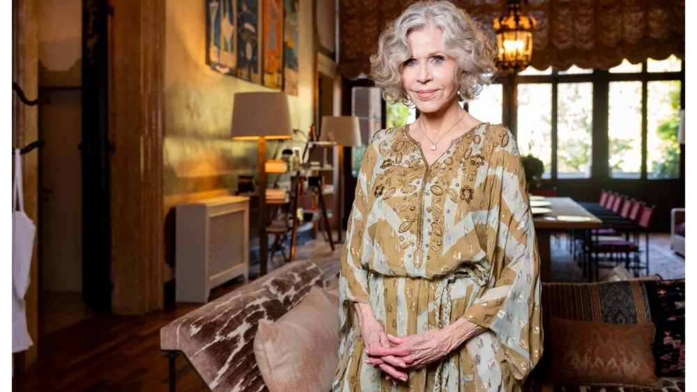 Jane Fonda critica fusión Paramount-Warner Bros. y anuncia regreso a la actuación en Venecia