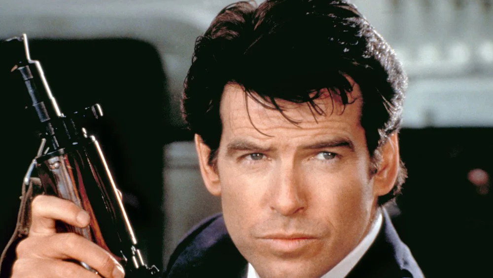 Pierce Brosnan sugiere que el nuevo James Bond podría ser un actor desconocido