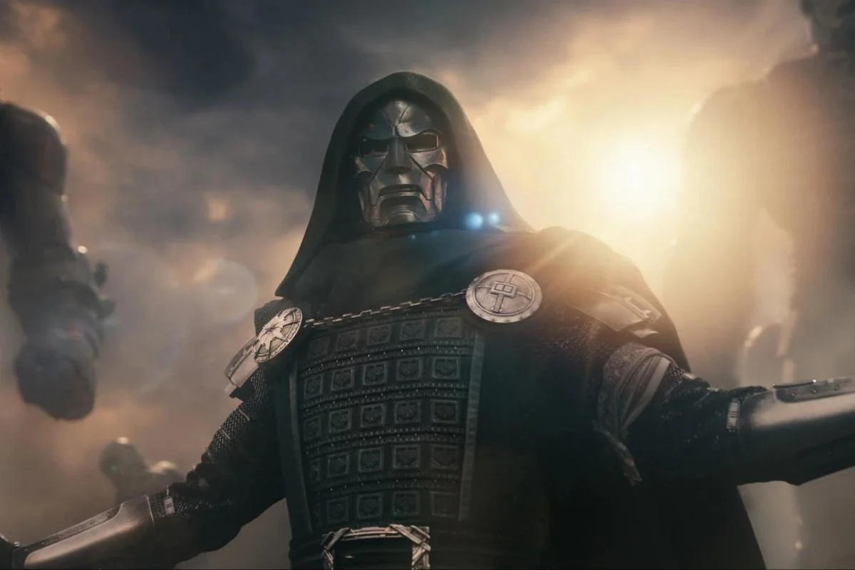 ScreenCrush analiza el rol del Doctor Doom como 'el verdadero Vengador de Doomsday' en el MCU