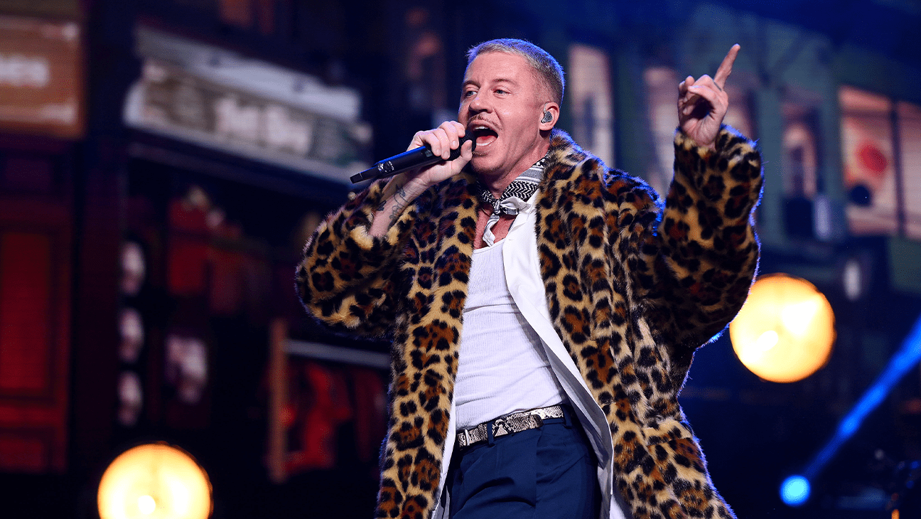 Macklemore reitera llamado 'Free Palestine' tras críticas de organización pro-Israel